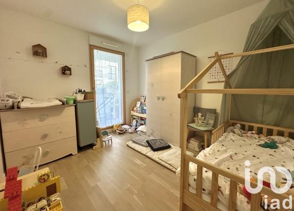 Appartement 3 pièces de 66 m² à Châtenay-Malabry (92290)