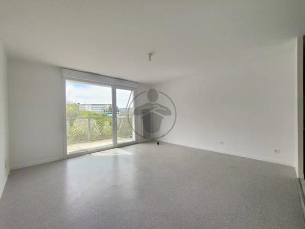 Location                                                      Appartement
                        
                     3 pièces                      57 m2                     à Besançon