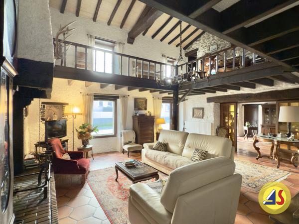 MAISON BOUGUENAIS LES COUETS • visite virtuelle disponible