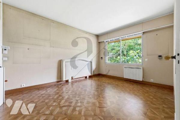 Saint-Mandé – Propriété avec jardin face au Bois de Vincennes