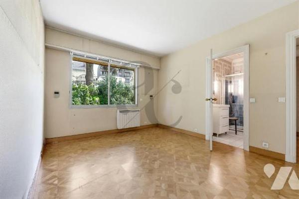 Saint-Mandé – Propriété avec jardin face au Bois de Vincennes