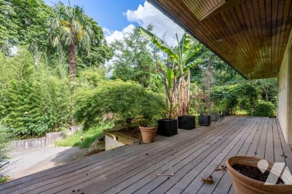 Saint-Mandé – Propriété avec jardin face au Bois de Vincennes
