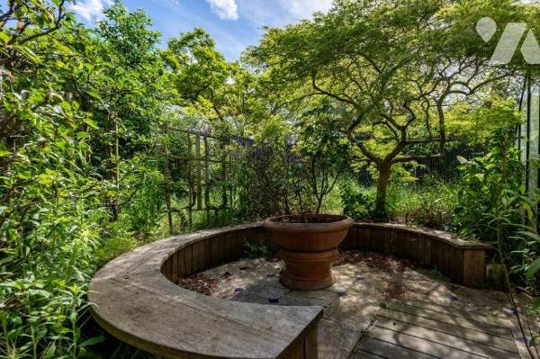 Saint-Mandé – Propriété avec jardin face au Bois de Vincennes