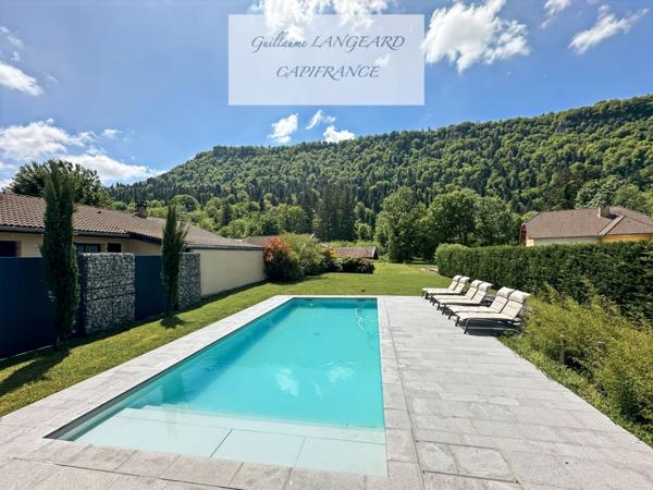 A VENDRE, OYONNAX (01), MAISON AVEC PISCINE DE 227M2 SUR 2875 M2 DE TERRAIN