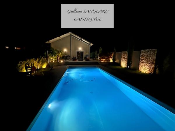 A VENDRE, OYONNAX (01), MAISON AVEC PISCINE DE 227M2 SUR 2875 M2 DE TERRAIN