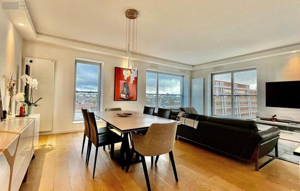 Appartement à vendre à Rennes en Ille-et-Vilaine (35000), ref : 048-V1206S