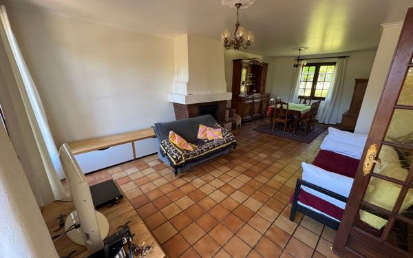 Maison à vendre    6 pièces •  Moutiers-au-Perche