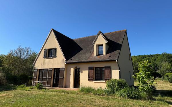 Maison à vendre    6 pièces •  Moutiers-au-Perche