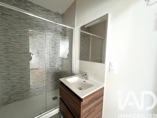 Appartement à vendre 3 pièces 48 m² Saint-Just-Saint-Rambert