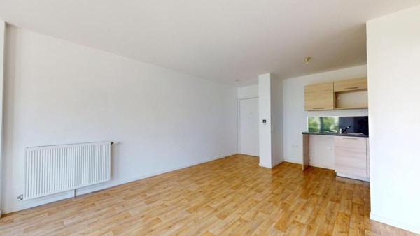Lumineux 2P - proche Canal - balcon - parking