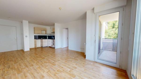 Lumineux 2P - proche Canal - balcon - parking