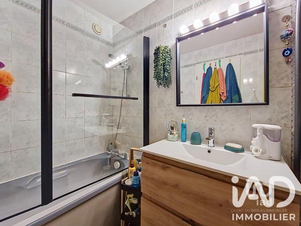 Appartement à vendre 3 pièces 76 m² Évry-Courcouronnes