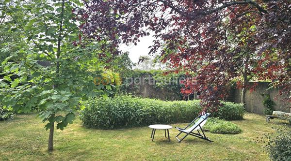 Vente
                Maison161 m² - 7 Pièces -
                    SAINT LEGER SOUS CHOLET (49280)