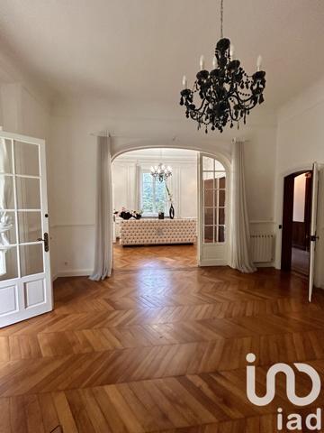 Maison à vendre 12 pièces 350 m² Sens