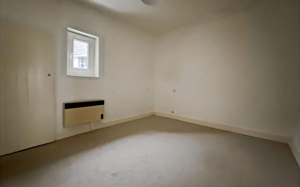 Maison à vendre    2 pièces • 74 m2 Beaugency