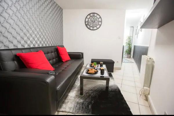 ensemble immobilier de 6 lots d'habitation à Rouen