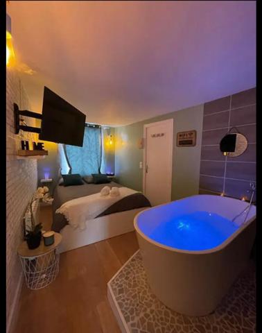 ensemble immobilier de 6 lots d'habitation à Rouen