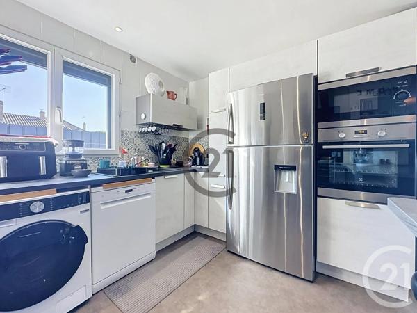 Maison à vendre  4 pièces - 90 m 2   TROYES  - 10