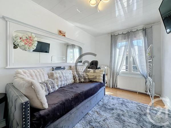 Maison à vendre  4 pièces - 90 m 2   TROYES  - 10