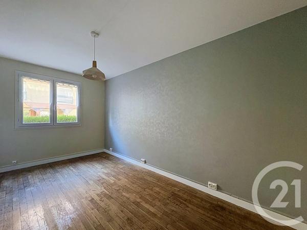 Appartement T3 à vendre  4 pièces - 68 m 2   TROYES  - 10