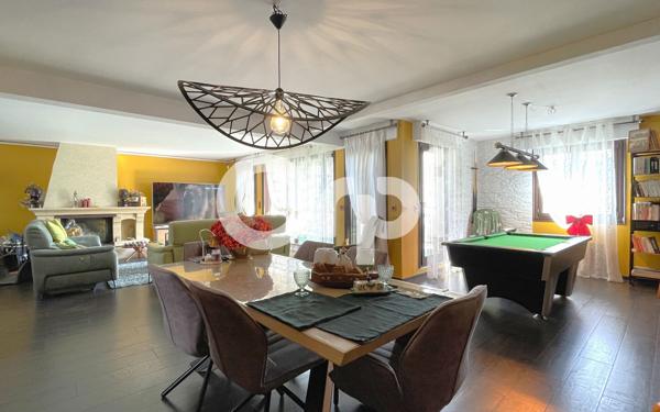 Appartement à vendre    4 pièces • 152 m2 Évreux