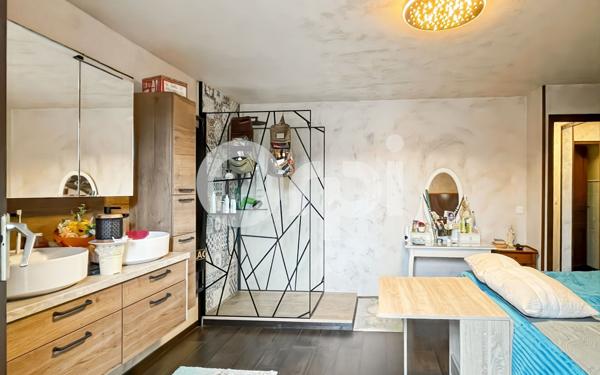 Appartement à vendre    4 pièces • 152 m2 Évreux