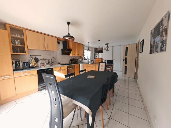 Maison 197 m² 5 chambres - Piscine - Espace pro indépendant