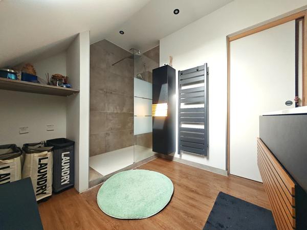 Maison 197 m² 5 chambres - Piscine - Espace pro indépendant