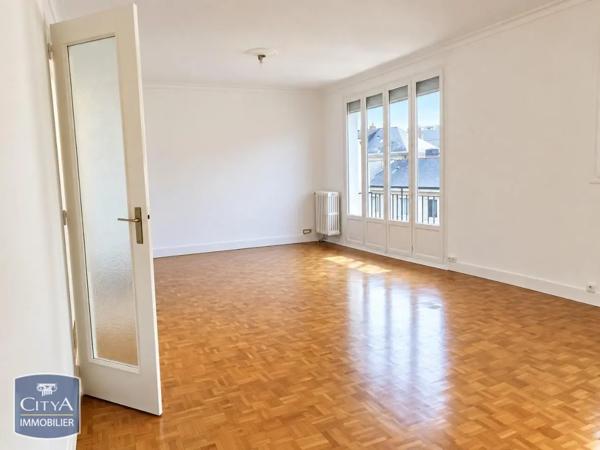 Appartement à louer 3 pièces 76.94m² Angers (49000)
