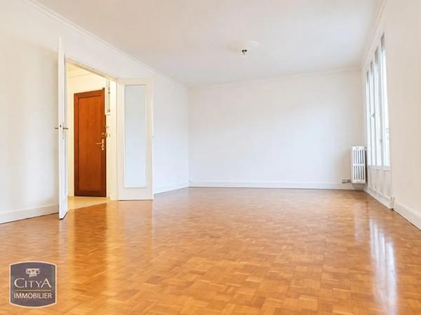 Appartement à louer 3 pièces 76.94m² Angers (49000)