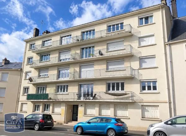Appartement à louer 3 pièces 76.94m² Angers (49000)