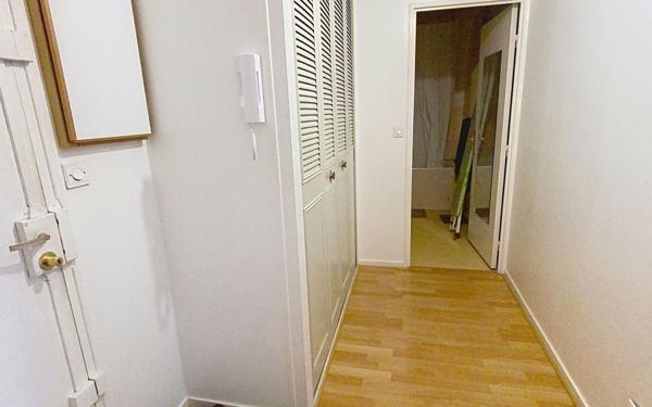 Appartement à louer    2 pièces •  Tours