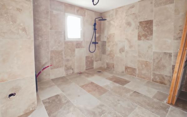 Maison à vendre    3 pièces •  Neuvic