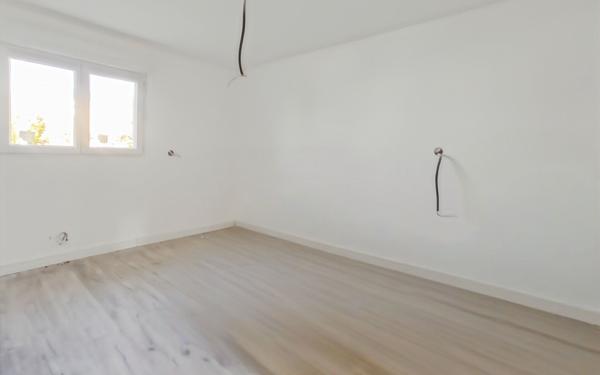 Maison à vendre    3 pièces •  Neuvic