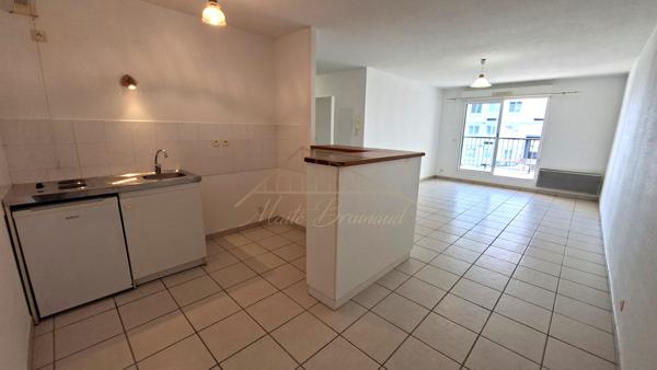BAYONNE – Grand T2 de 55,42 m² avec terrasse couverte, parking et cellier