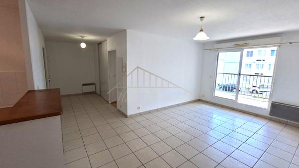 BAYONNE – Grand T2 de 55,42 m² avec terrasse couverte, parking et cellier
