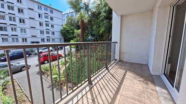 BAYONNE – Grand T2 de 55,42 m² avec terrasse couverte, parking et cellier