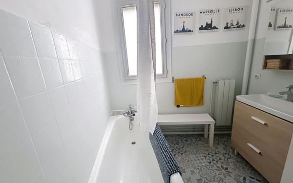 Appartement à vendre    2 pièces • 40 m2 Avignon