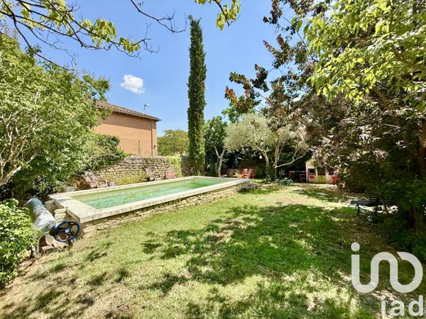 Maison à vendre 7 pièces 220 m² Sainte-Cécile-les-Vignes