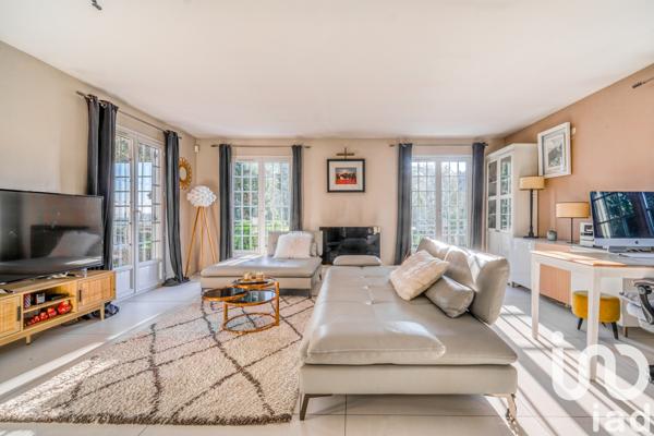 Maison à vendre 6 pièces 141 m² Gagny