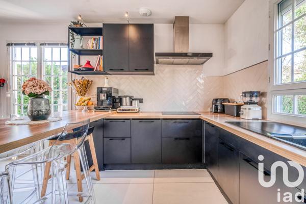 Maison à vendre 6 pièces 141 m² Gagny