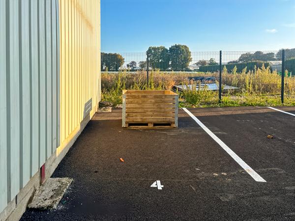 Entrepôt de 84,82m2 PERIGNY SUR YERRES