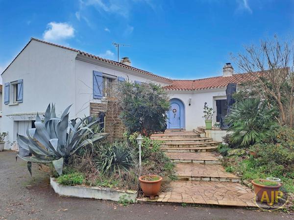 Vente maison Challans : 365 000 € - AJP Immobilier Challans