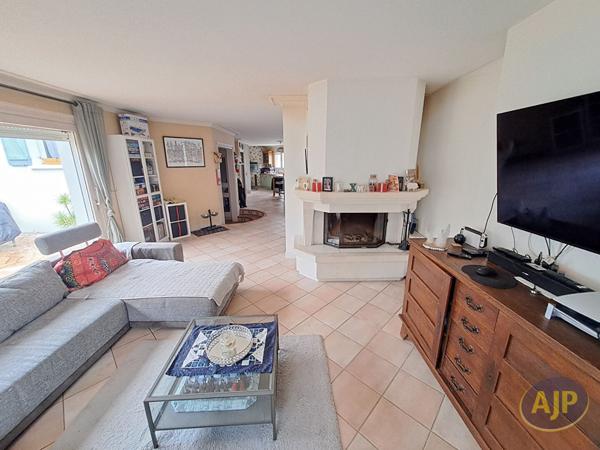 Vente maison Challans : 365 000 € - AJP Immobilier Challans