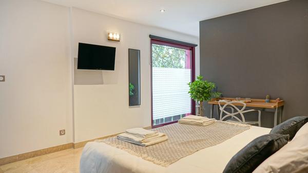 Signature Architecturale & Élégance Contemporaine aux Portes de Montpellier