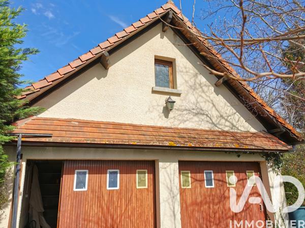 Maison à vendre 10 pièces 250 m² Lissac-et-Mouret