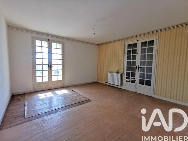 Maison à vendre 10 pièces 250 m² Lissac-et-Mouret
