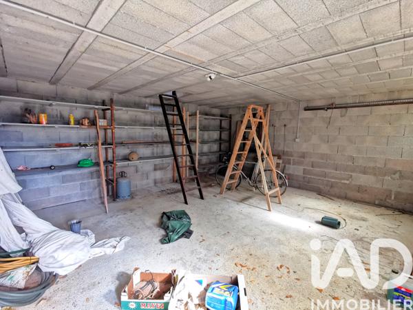 Maison à vendre 10 pièces 250 m² Lissac-et-Mouret