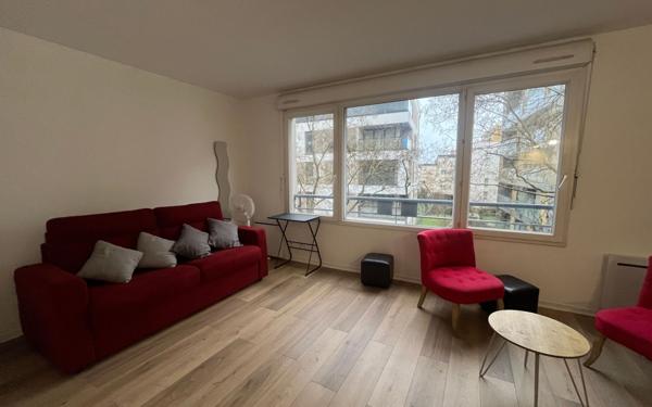 Appartement à louer    1 pièce • 27,03 m2 Cergy