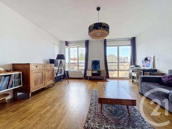Appartement F4 à vendre  4 pièces - 84,20 m 2   NANTERRE  - 92